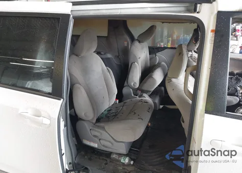 2017 Toyota Sienna Le 7 Passenger from USA, damaged, VIN 5TDJZ3DC5HS180200